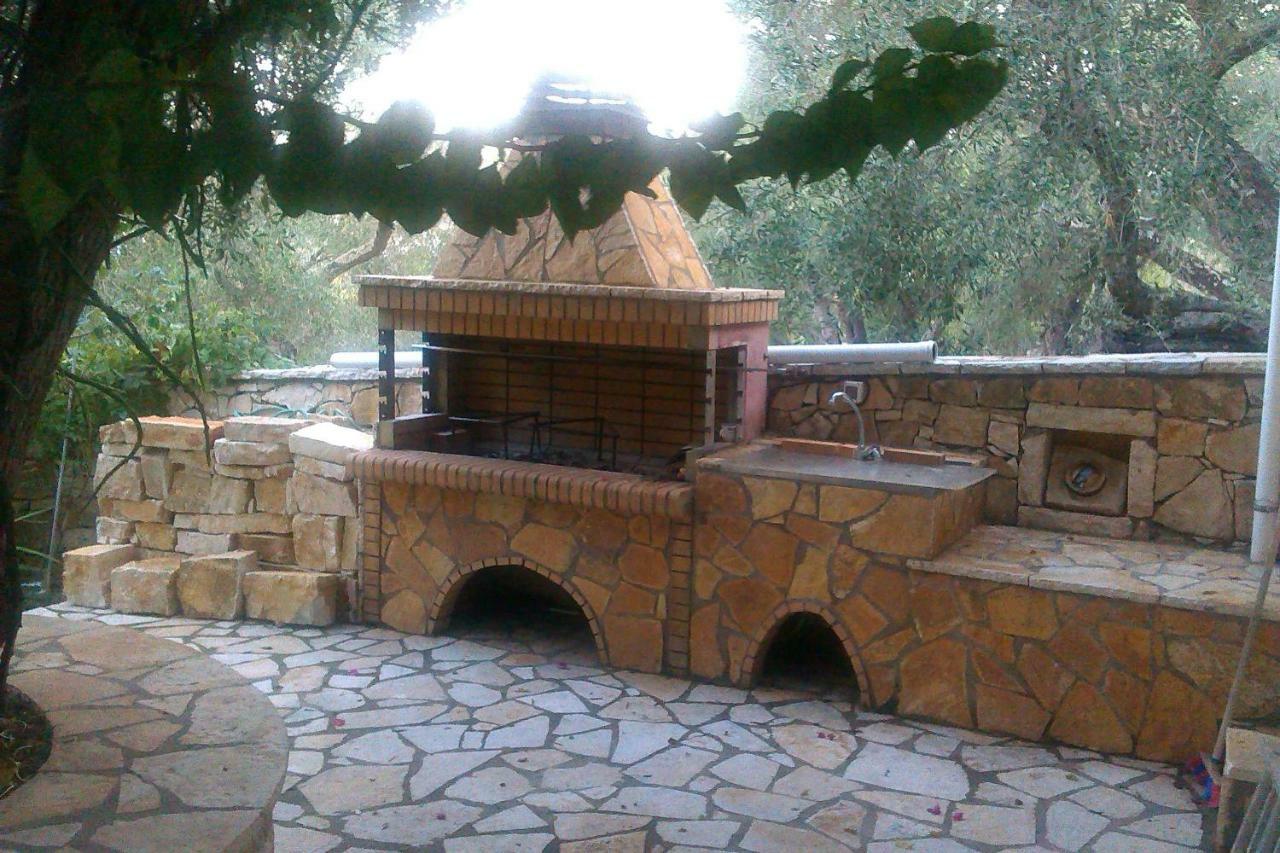 Arvanitakeika Villa Loulaki Magazia Paxi מראה חיצוני תמונה
